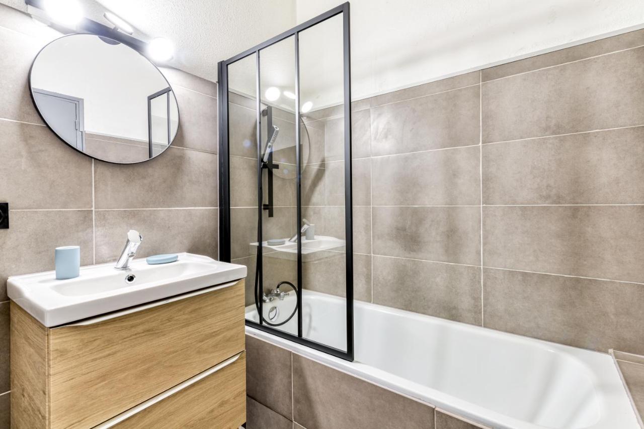 Parenthese Occitane -Wifi - Balneo- Parking Gratuit - Netflix Apartment Carcassonne Ngoại thất bức ảnh
