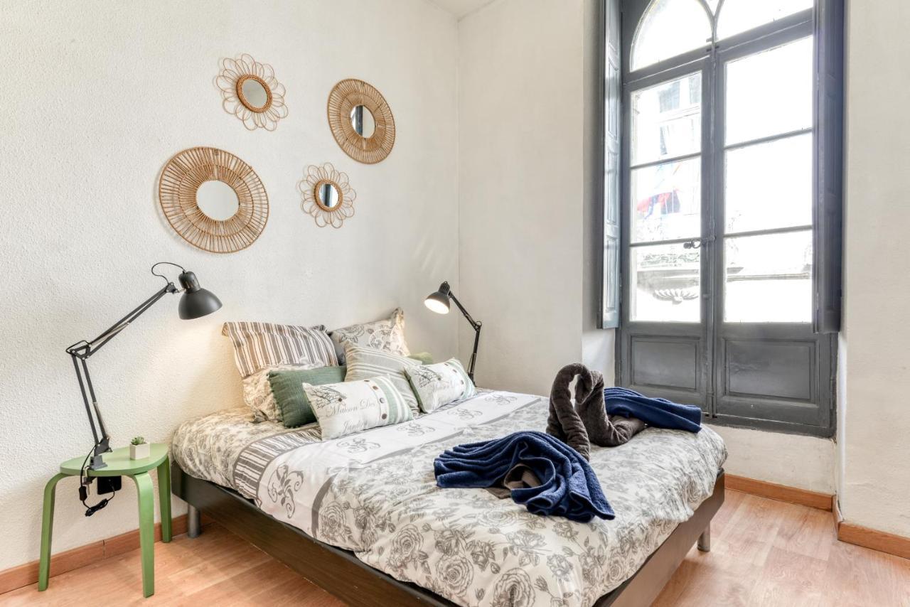 Parenthese Occitane -Wifi - Balneo- Parking Gratuit - Netflix Apartment Carcassonne Ngoại thất bức ảnh